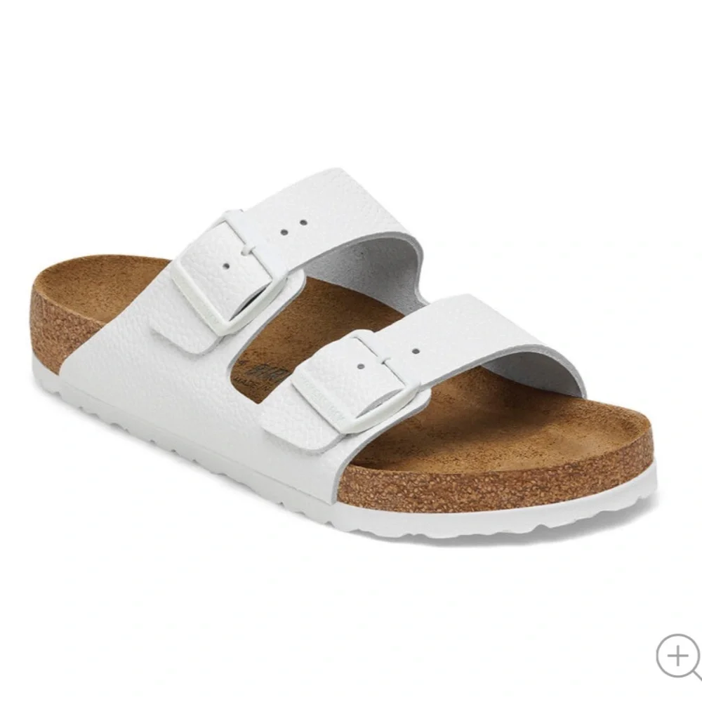 Birkenstock Arizona in White Leather Soft Footbed Size 39 US 8-8.5  gently used